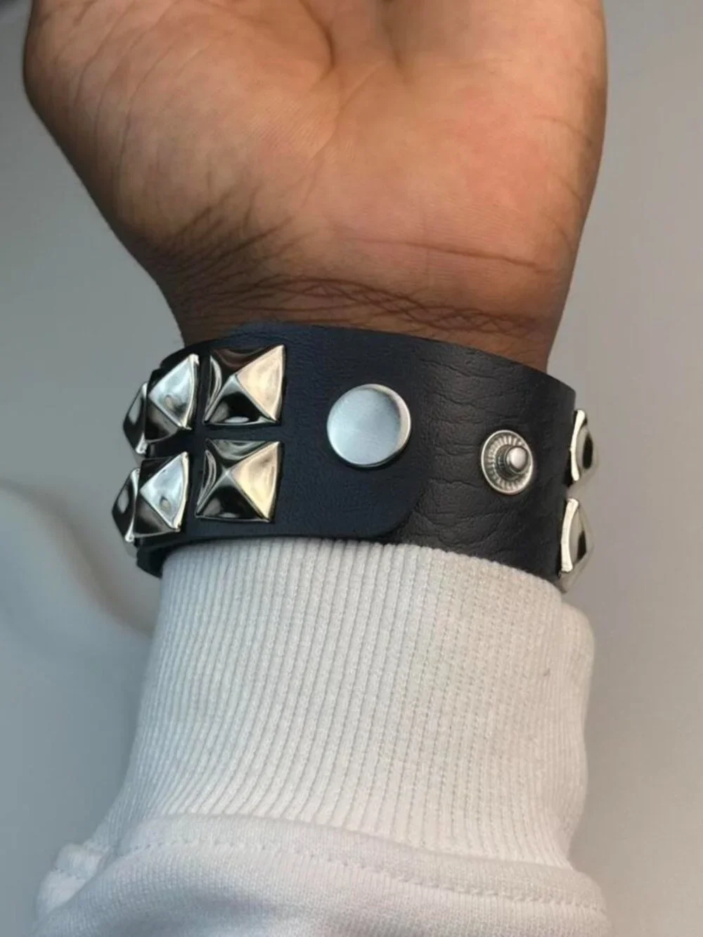 Silver Pyramid Stud Bracelet‎